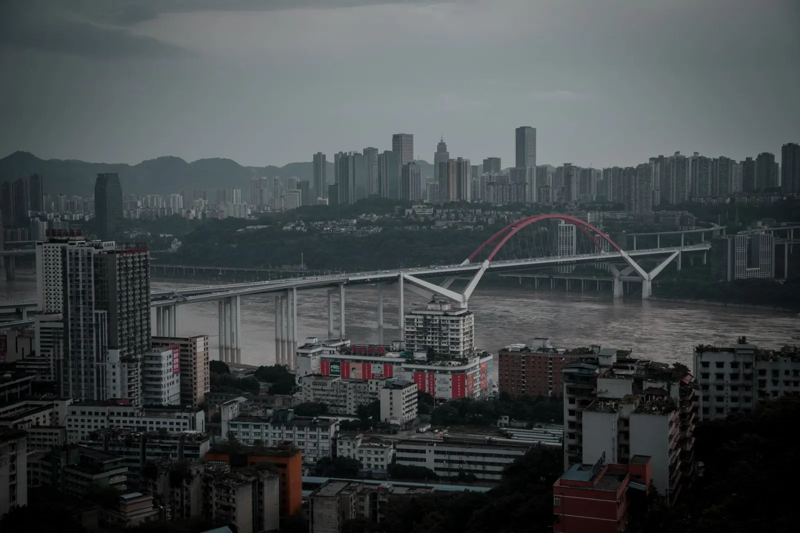 数字营销效果分析报告撰写指南：受众洞察与媒介策略深度解析