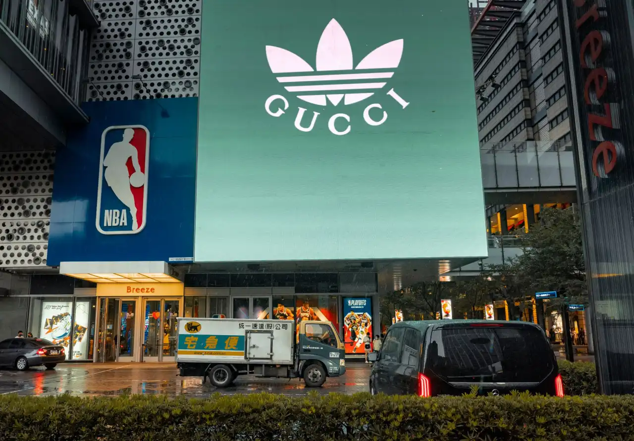 2024年营销效果分析报告撰写指南：媒介策略与受众洞察方法